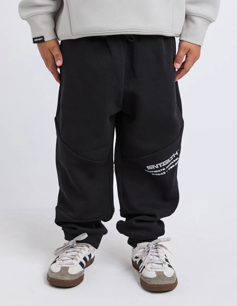 FREESTYLE TRACKPANT BLACK