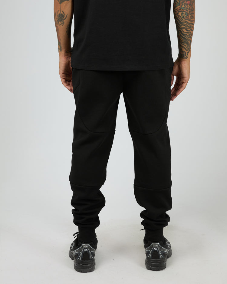 SENSOR TRACK PANT BLACK