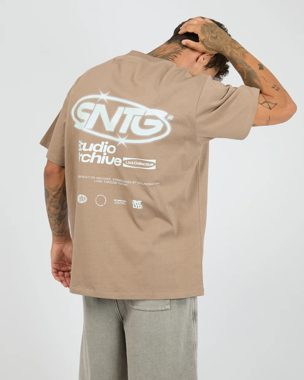 ARCHIVE TEE DUST
