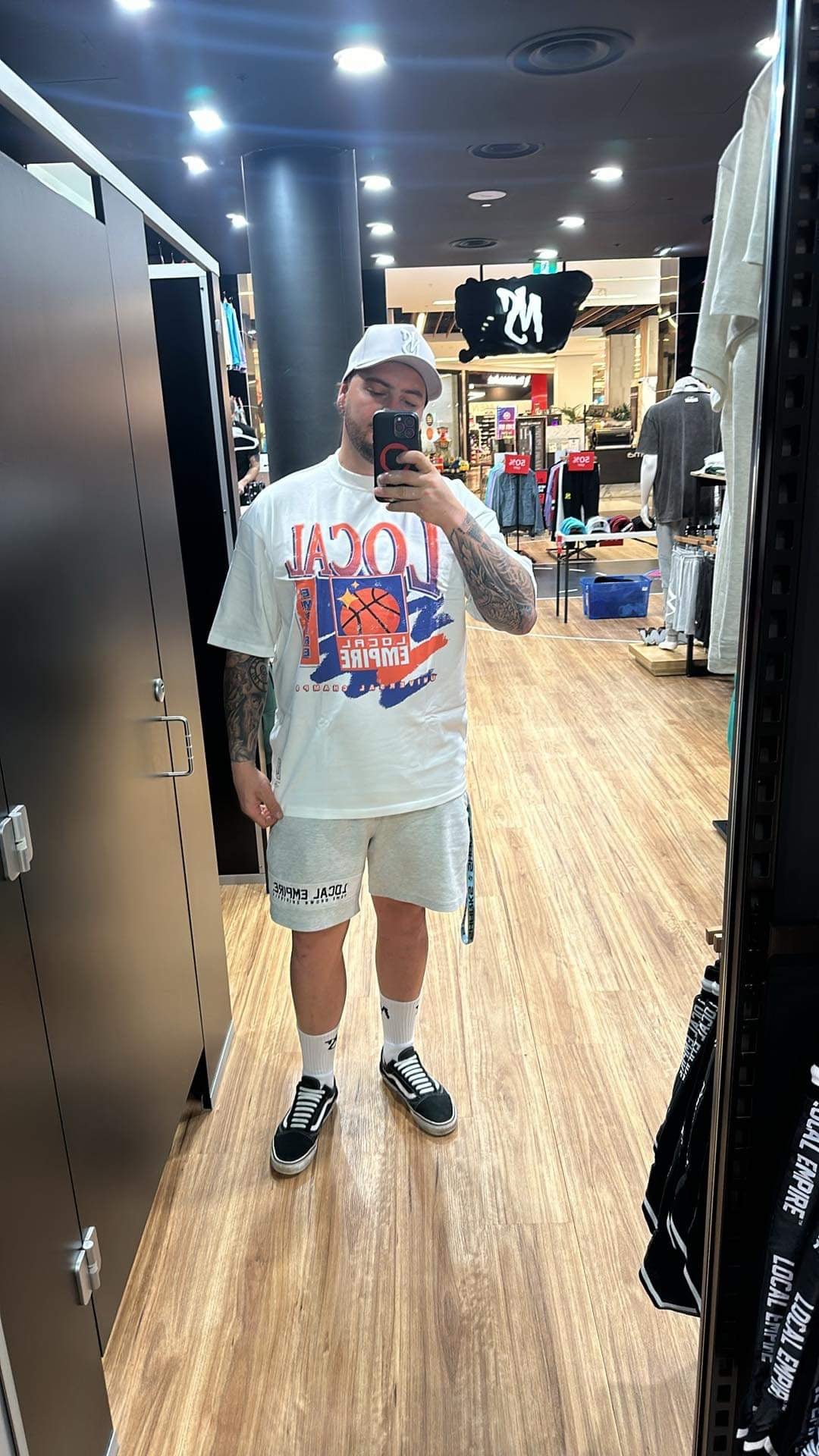 Local Universal Champs Off White OS tee