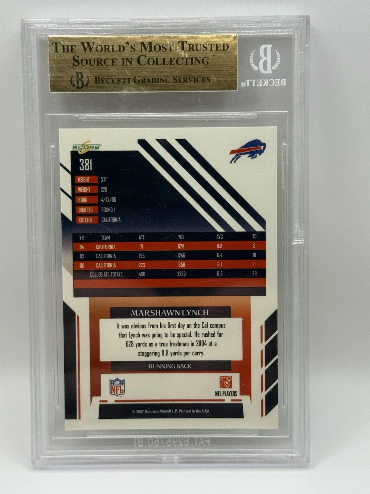 2007 Score - Rookie Marshawn Lynch #381 (RC) Beckett 9.5