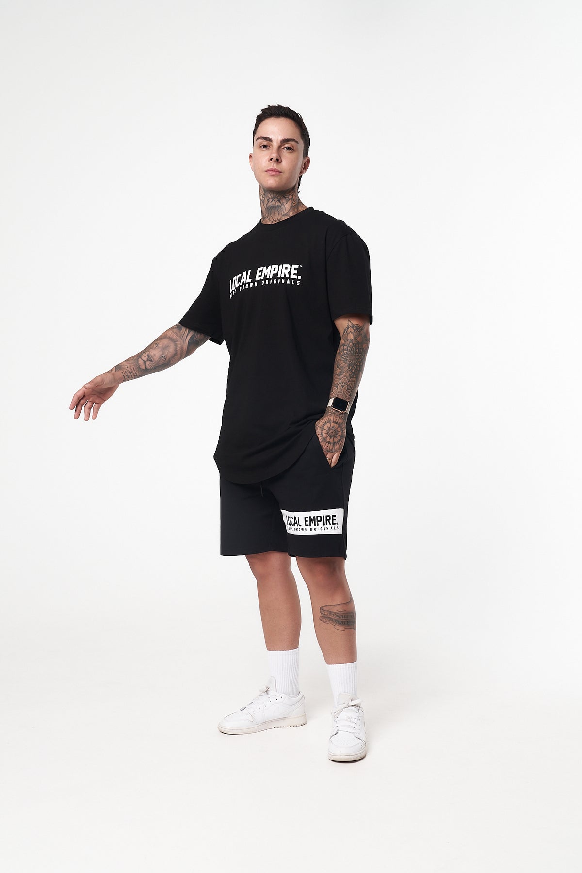 LE Trademark Scoop Tee Black White